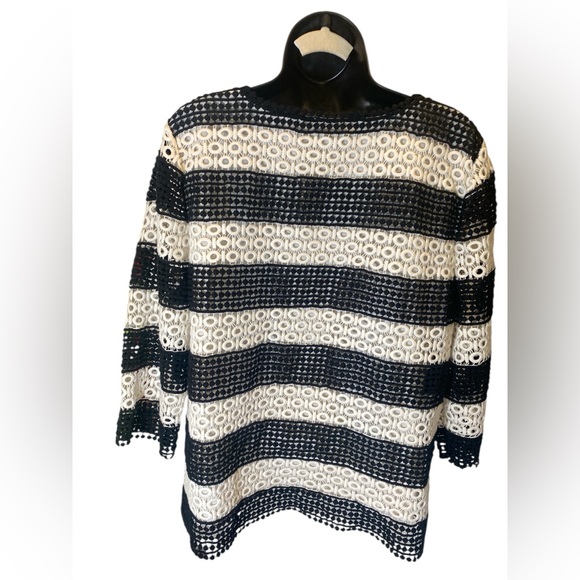 Talbots Black and White Boxy Blouse 3/4 Sleeve - Picture 8 of 8